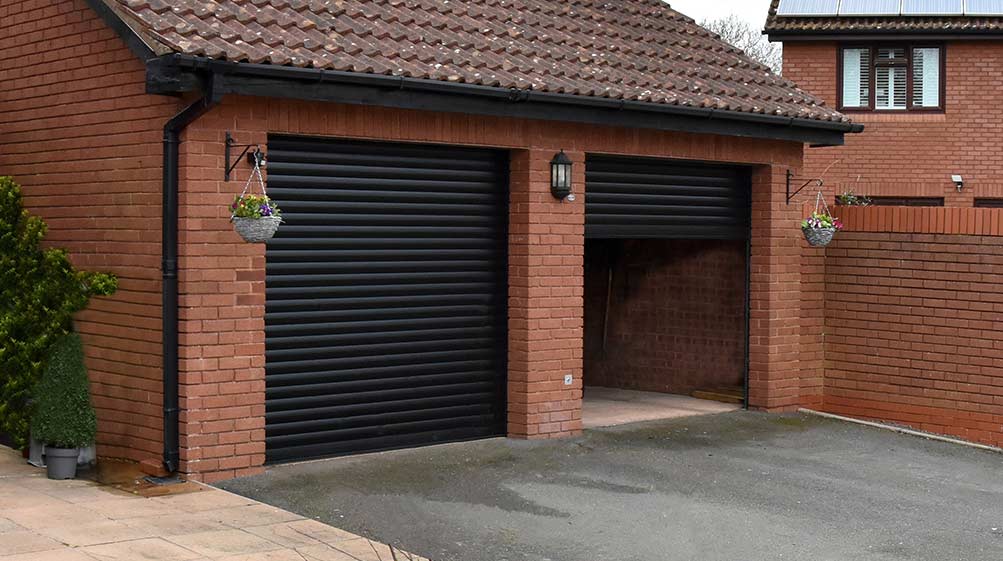 Create Comfort: Turning Your Garage Into a Home Extension