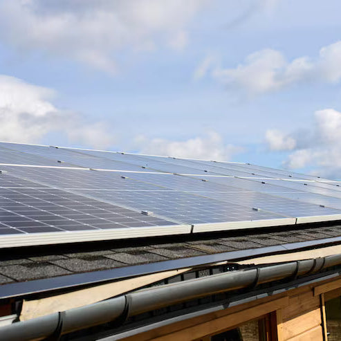 4 Reasons to Consider Adding Solar Panels to Your Property
