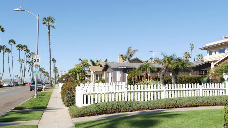 Moving from Chicago to Los Angeles: How to Prepare Your Home for a Completely Different Lifestyle