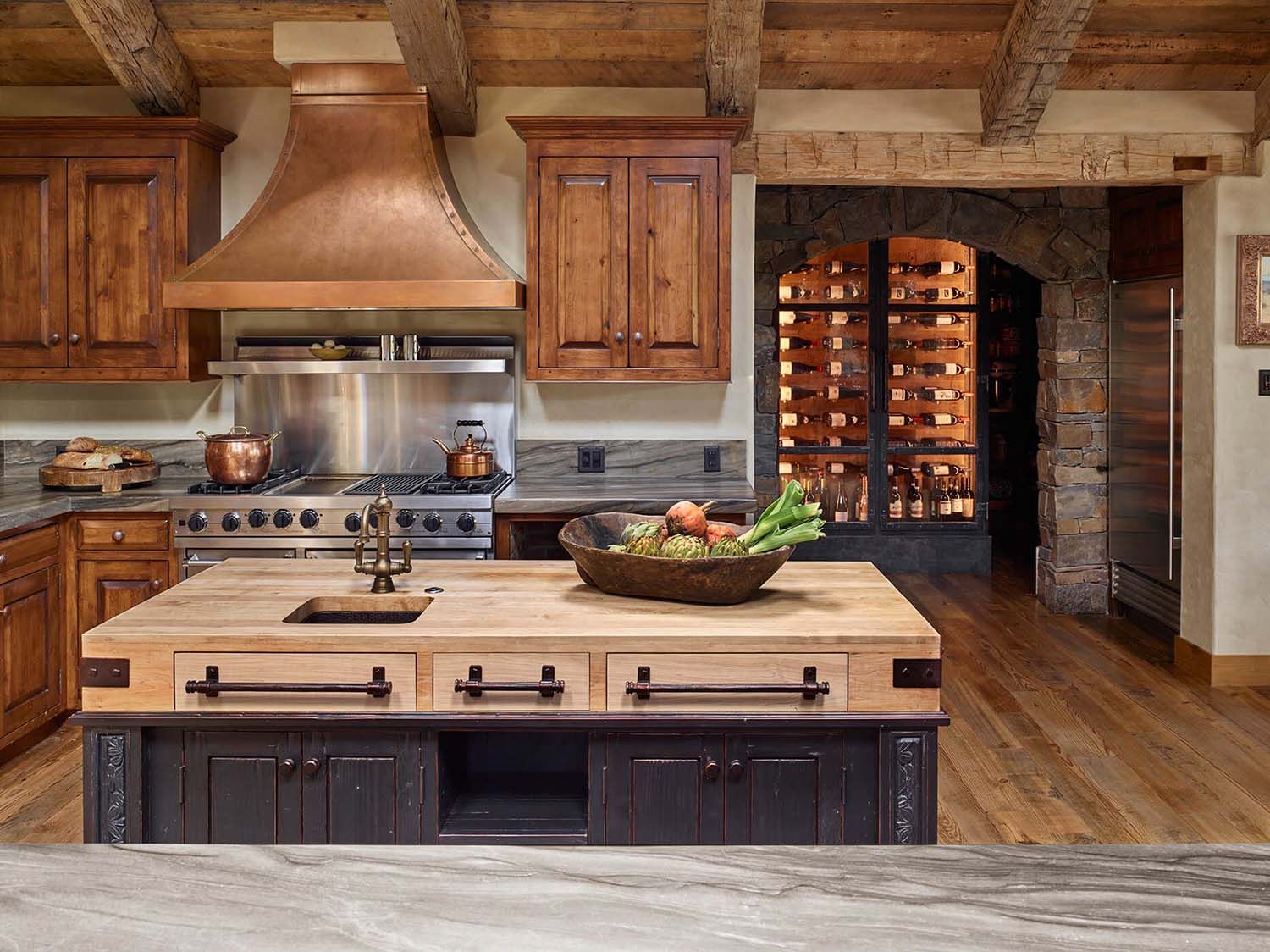 Rustic Charm: 10 Ideas for Your Ranch Kitchen Haven