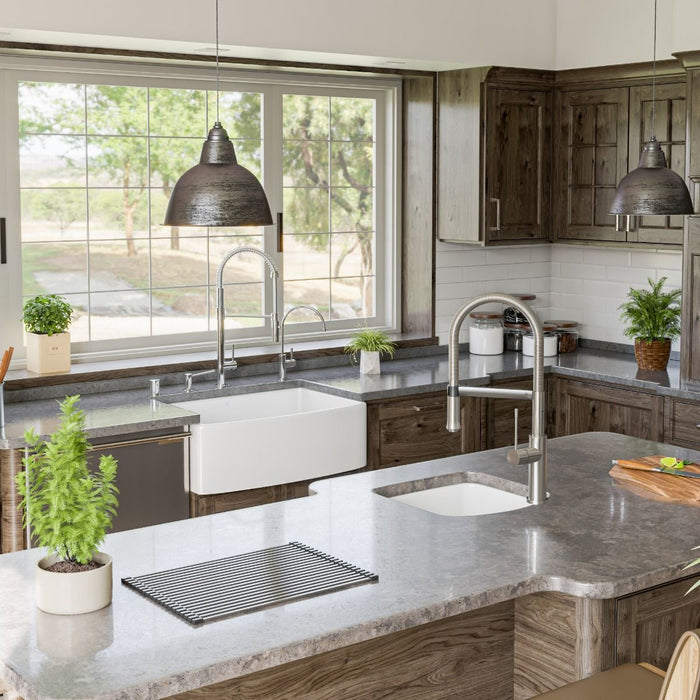 ALFI Brand White Smooth Curved Apron 30" Single Bowl Fireclay Farm Sink, Grid ABFC3020-W