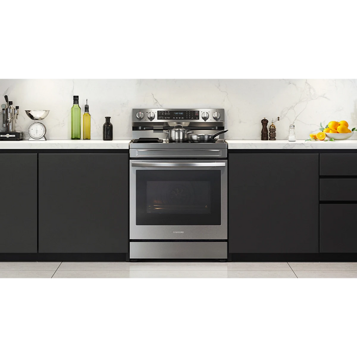 Samsung 30" Freestanding Electric Smart Range NE63A6711SS