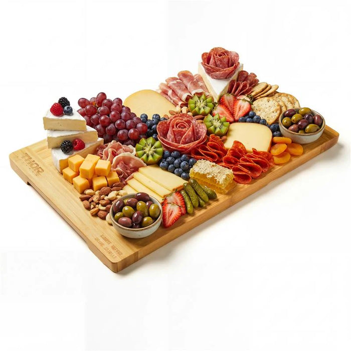 THOR Kitchen Bamboo Cutting Board - Angle View
