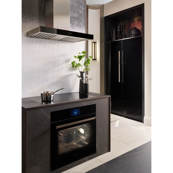 Viking® RVL 30" Black Single Electric Oven MVSOE6301BG