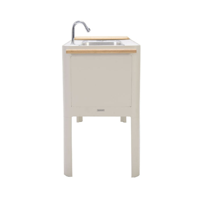 Portals Light Outdoor Kitchen