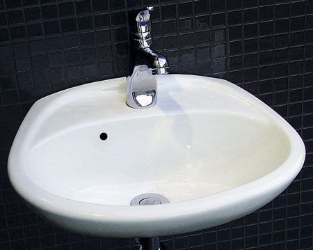 ALFI brand 17 1/4" White Rounded Porcelain Wall Mount Bathroom Sink Basin AB106