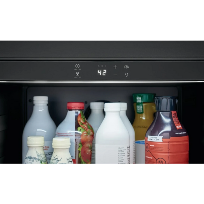 Electrolux 24" Undercounter Beverage Center EI24BC15VS
