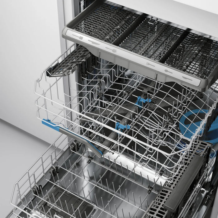 Frigidaire 24" Fully Integrated Dishwasher GDSH4735AF