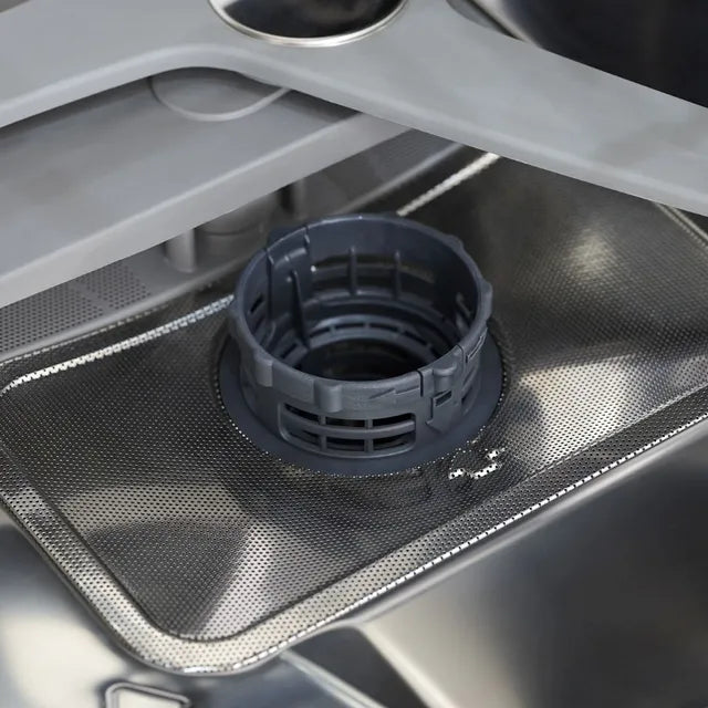 Viking® 7 Series 24" Stainless Steel Built In Dishwasher VDWU724SS