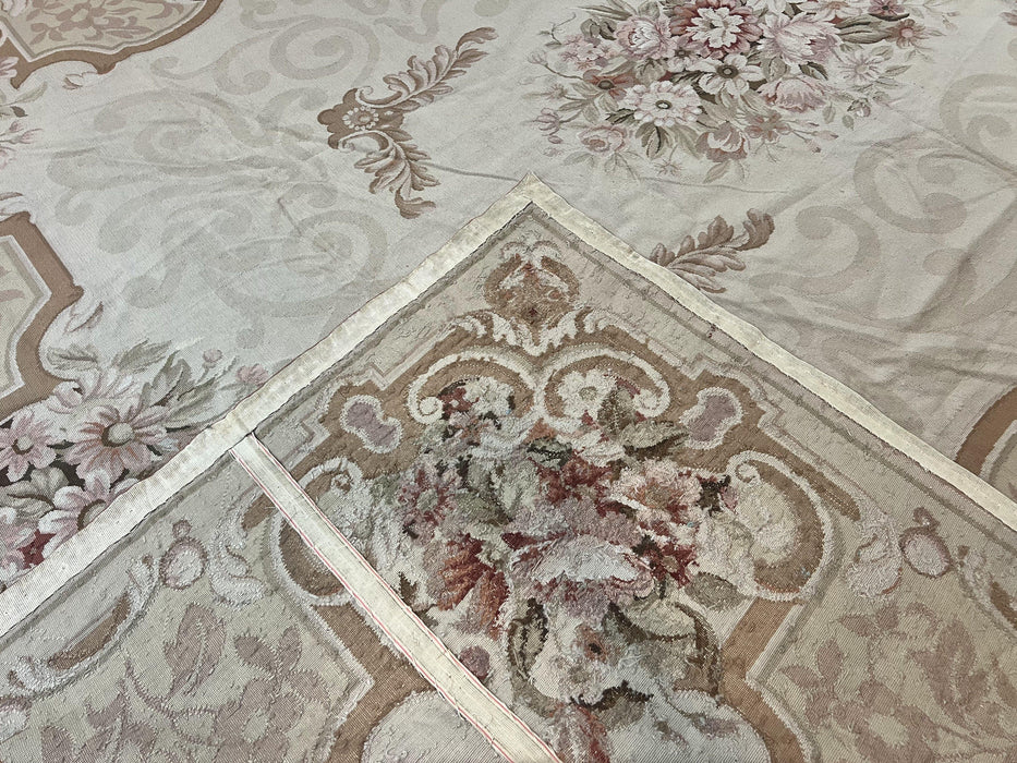 10x14 Aubusson Rug, Wool Handmade Vintage Carpet, French European Design, Elegant