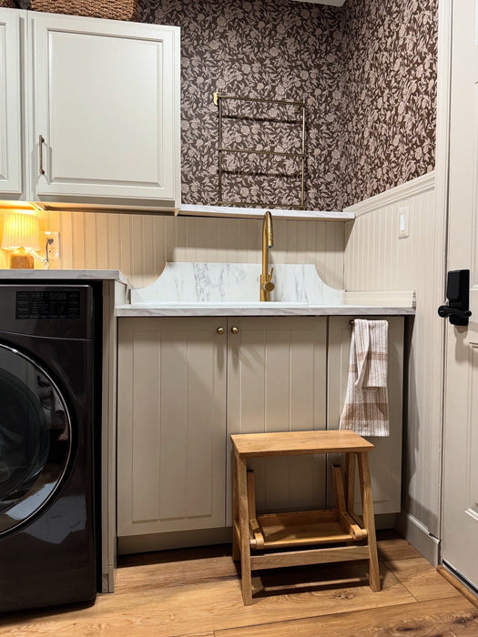 Leighton Wallpaper by The Fibery