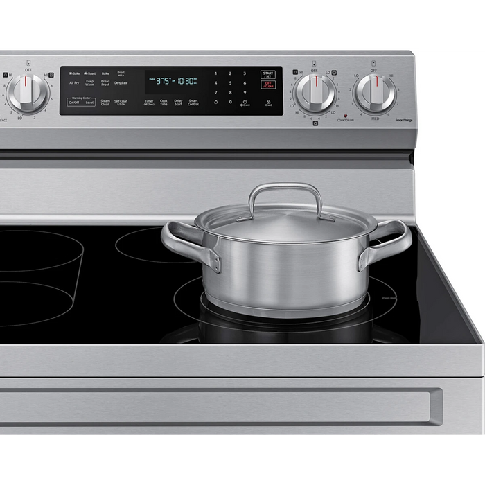SAMSUNG 30" Freestanding Electric Smart Range, NE63A6751SS