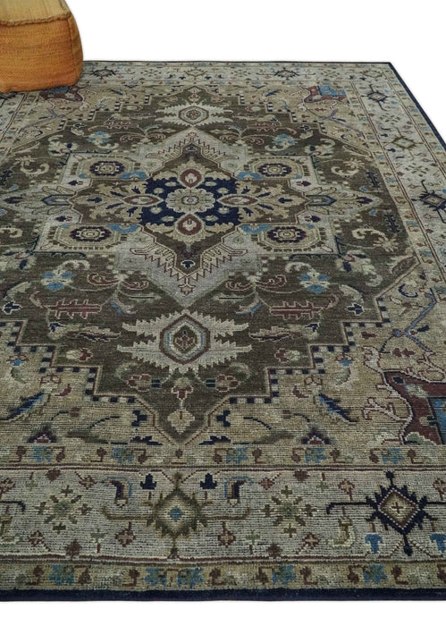 8x10 Antique look Brown, Beige and Blue Traditional Medallion wool Area Rug