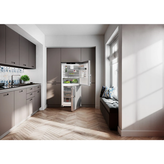 Liebherr 30" Freestanding Bottom Mount Refrigerator, C7540IM