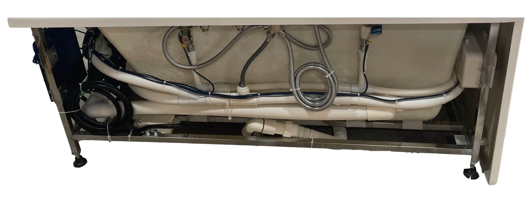 EAGO 5 ft Acrylic White Rectangular Whirlpool Bathtub, Fixtures AM154ETL-L5