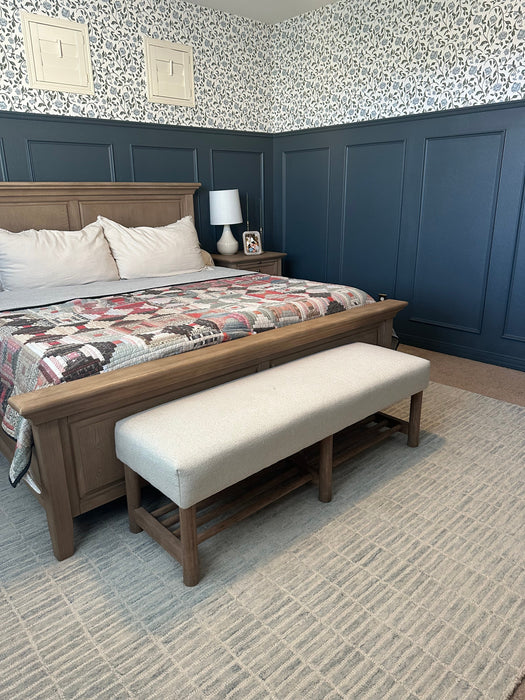 Lillian Wallpaper by Ali Anni