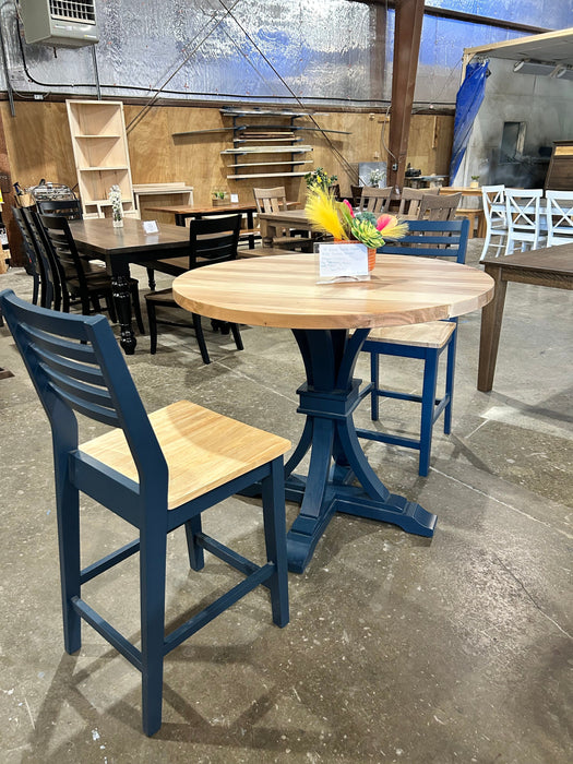 Aspen Round Dining Table