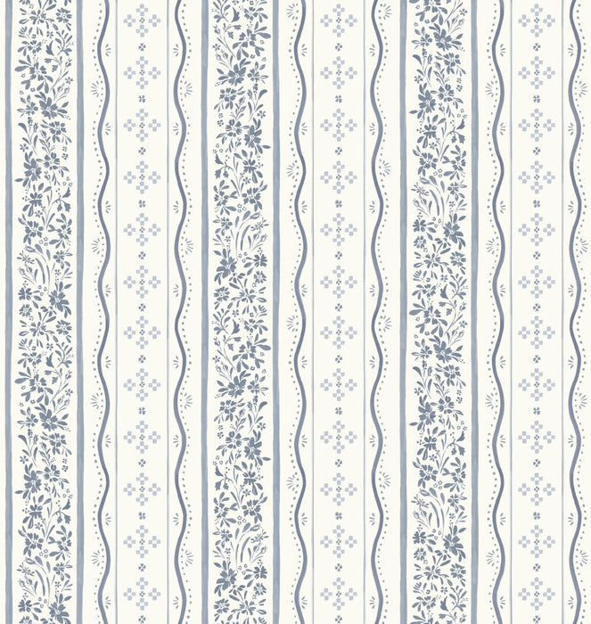 Este Wallpaper by Hufton Studio