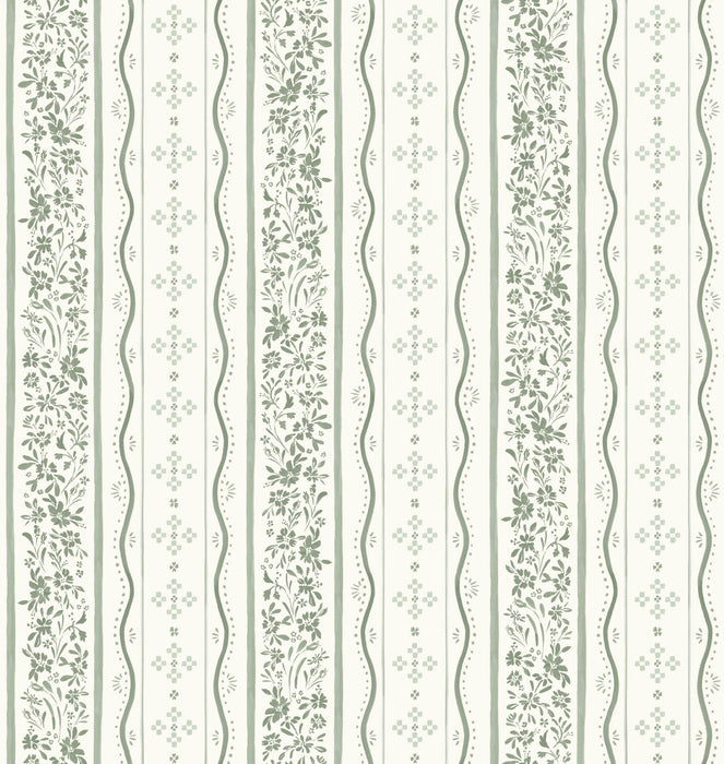 Este Wallpaper by Hufton Studio