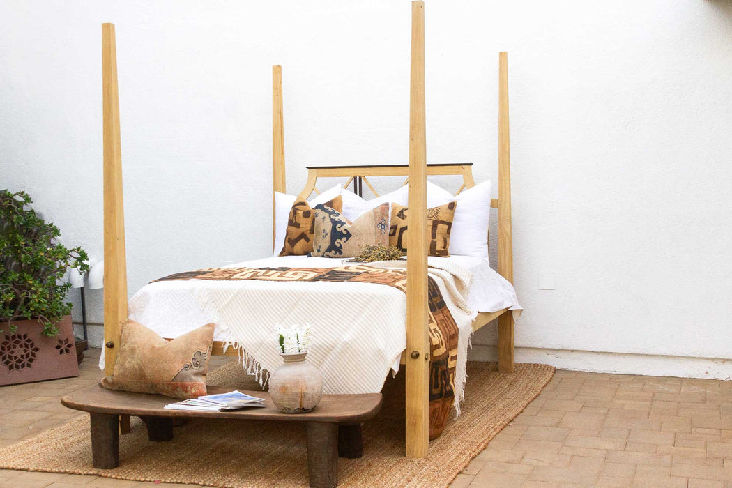 Bleached Farmhouse Queen Poster Bed