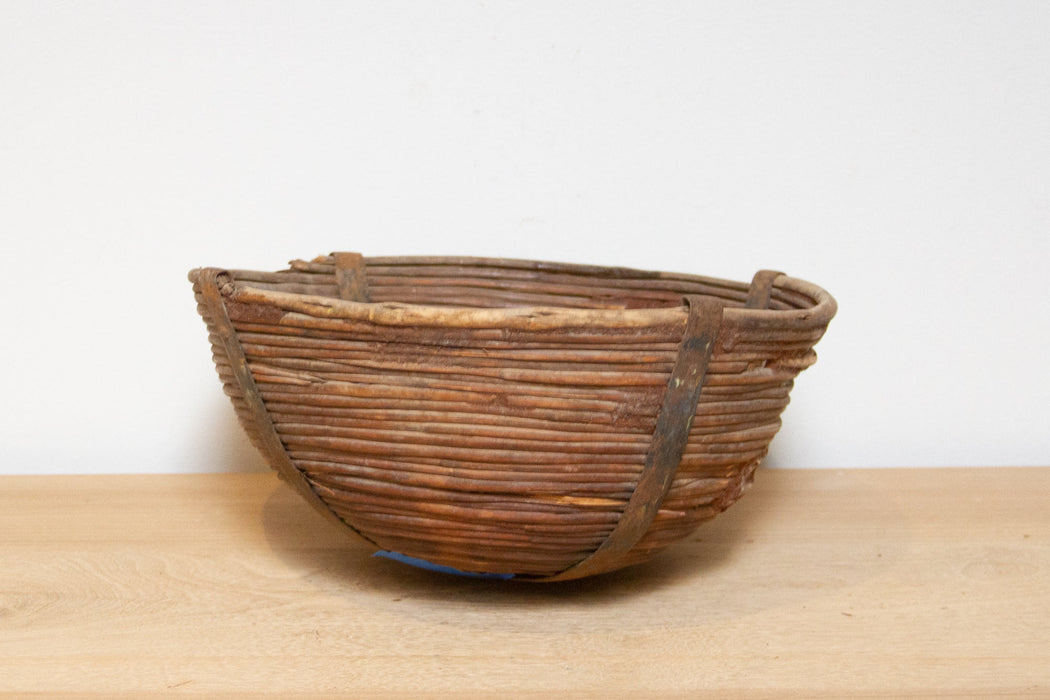 Vintage Farmhouse Wicker Basket-Siliguri