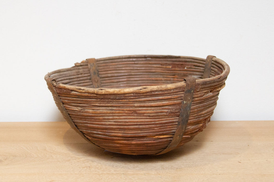 Vintage Farmhouse Wicker Basket-Siliguri