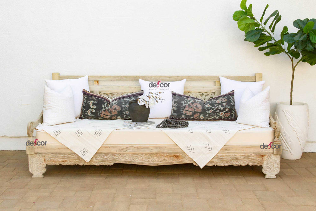 102" Beautifully Carved Opium Teak Daybed