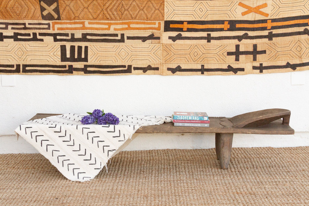 Antique Farmhouse Senufo Bed, A Symbol of African Design