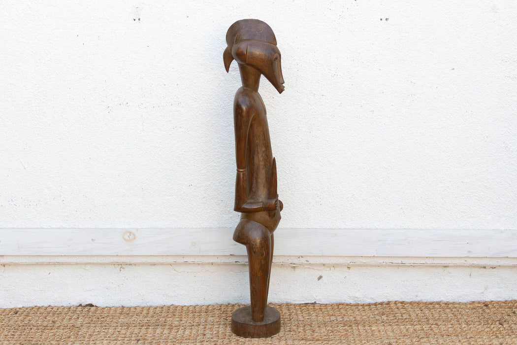 Refined Fang People Male Guardian Figure