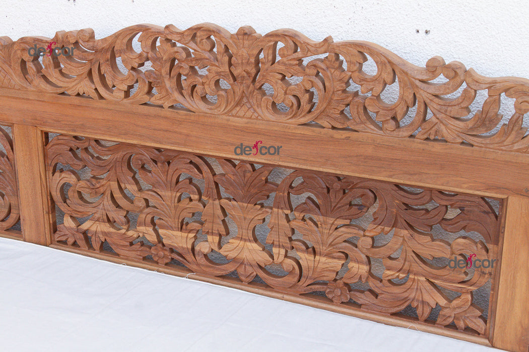 Finely Carved Bali Lounge Daybed Sofa