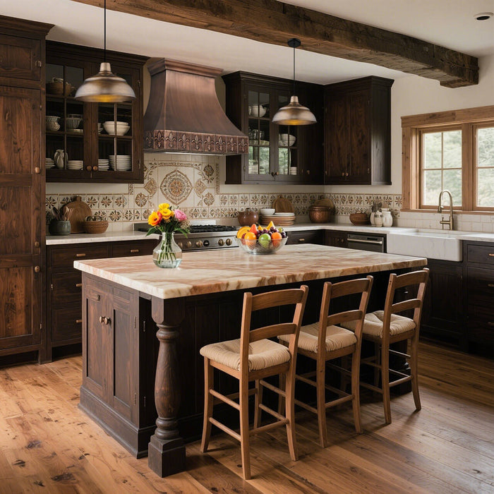 French Traditional Kitchen Copper Range Hood with Hand-hammered Fleur-de-lis