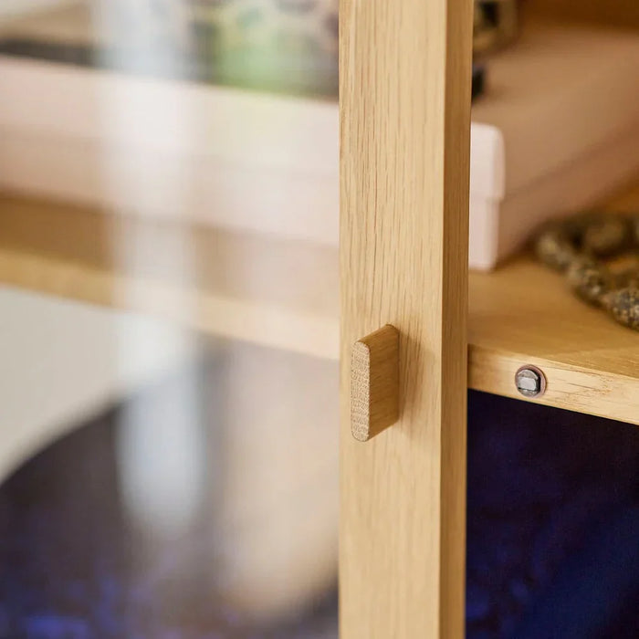 FDB Møbler A90 Boderne Display Cabinet, Nature Lacquered Oak