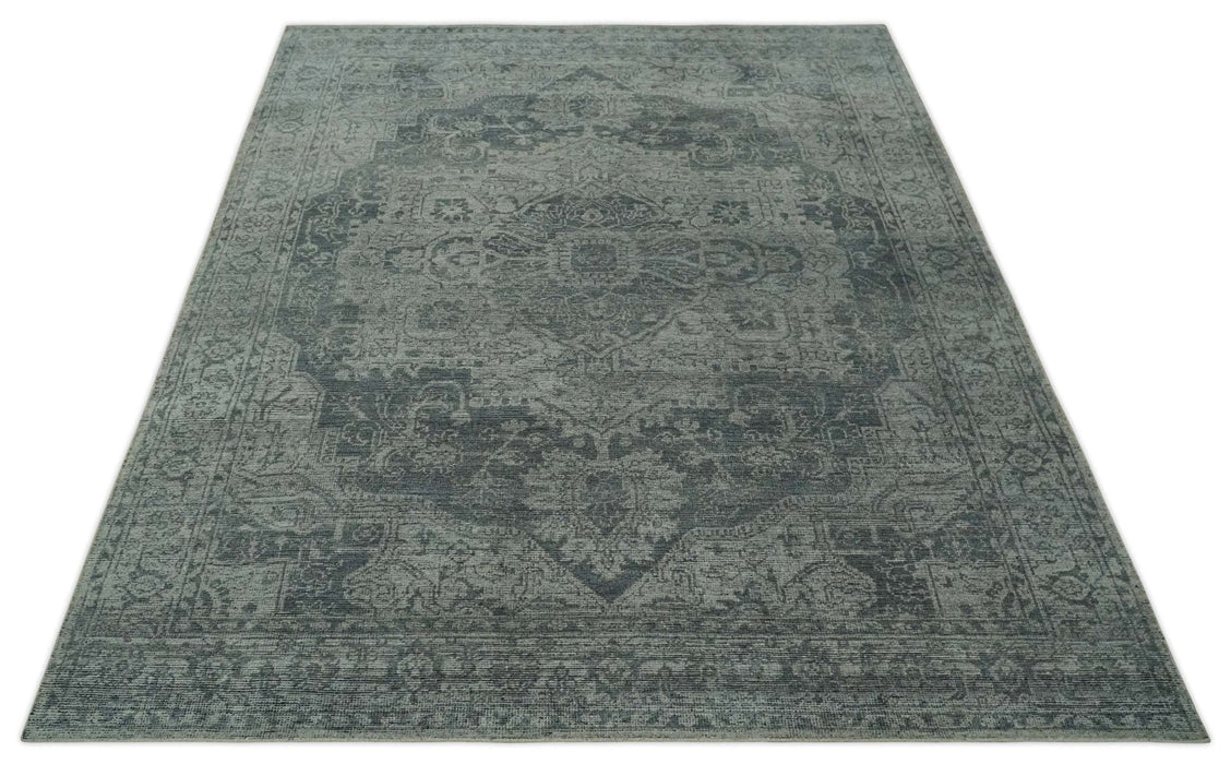 Antique Style Charcoal and Silver Traditional Heriz Medallion 8x10 wool Area Rug