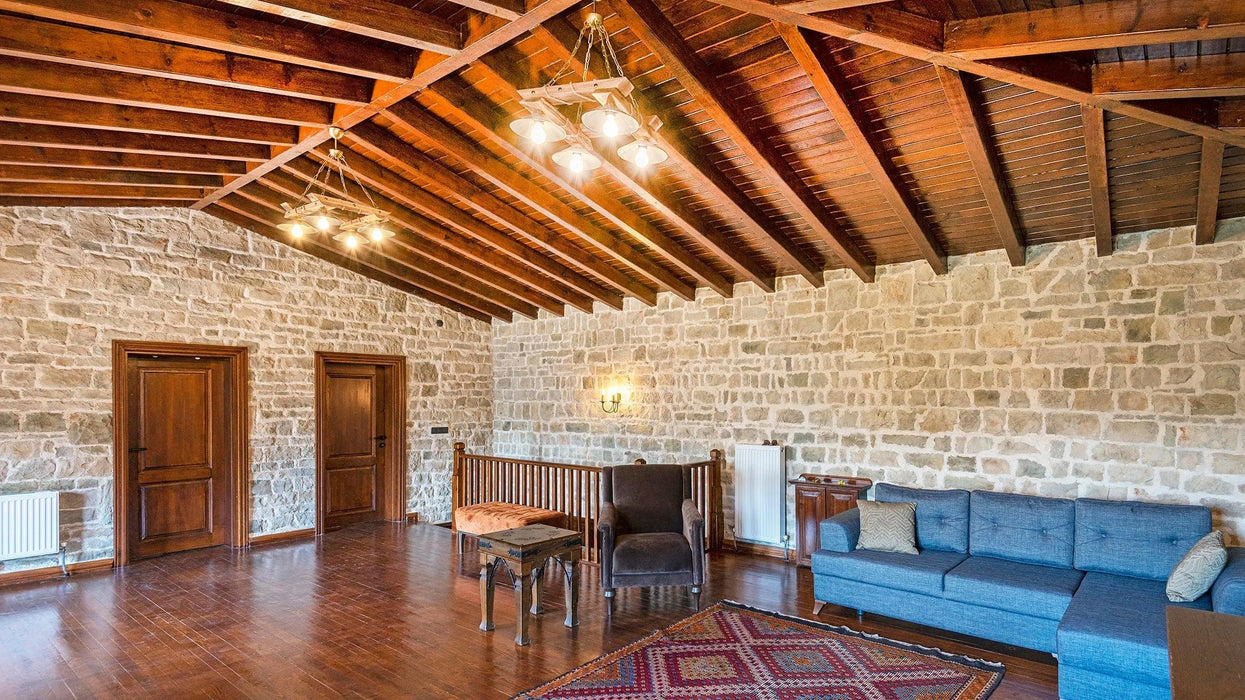 Ashlar Pattern Masso Sand Manufactured Stone Handmade Veneer - Livfloors Collection