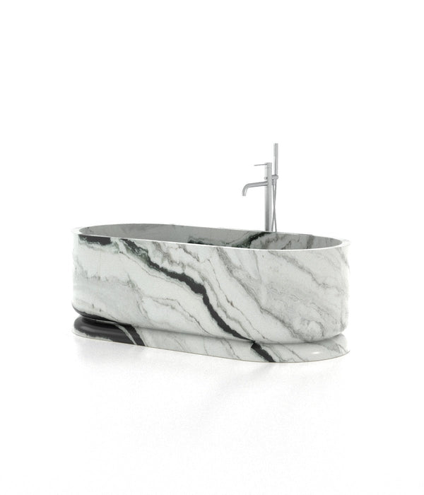 Queen Elizabeth Bathtub