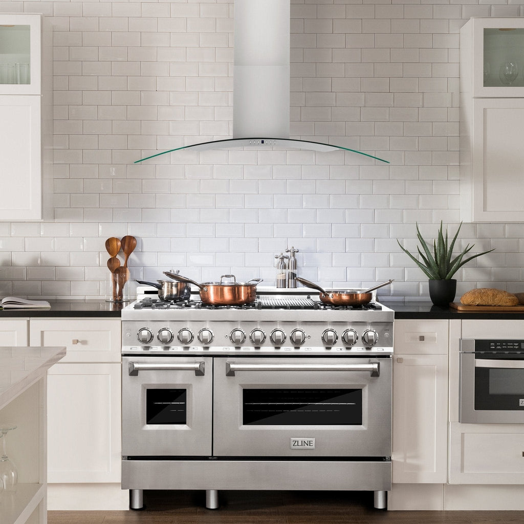 Best Kitchen Range Hoods | Farmhouse Kitchen and Bath
