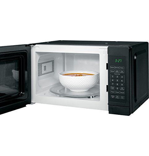 GE Countertop Microwave Oven, 0.7 Cubic Feet Capacity, 700  Watts, Kitchen Essentials for the Countertop or Dorm Room